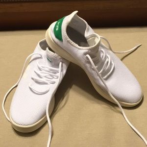 Men’s Adidas Sneakers - new - size 10